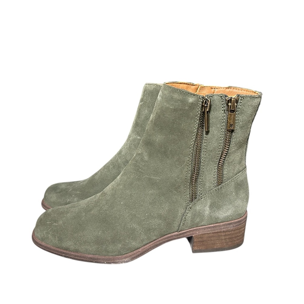 Lucky Brand boots. NWOT Size: 7,5